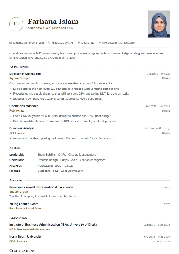 Monarch CV template preview